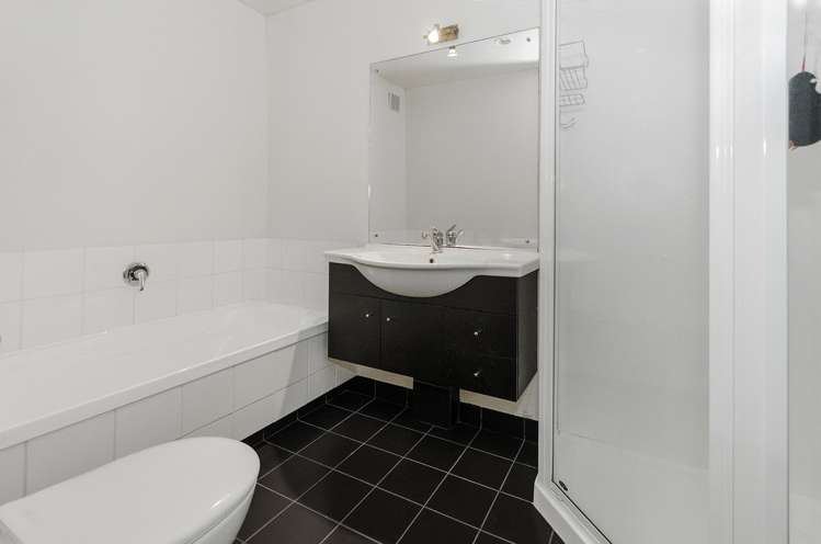 26 Leneford Drive East Tamaki_8