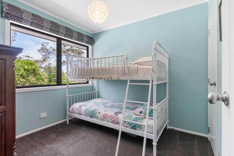 64 Taupo Street Green Bay_22