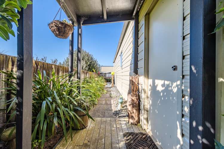 18 De La Mare Drive Leamington_14