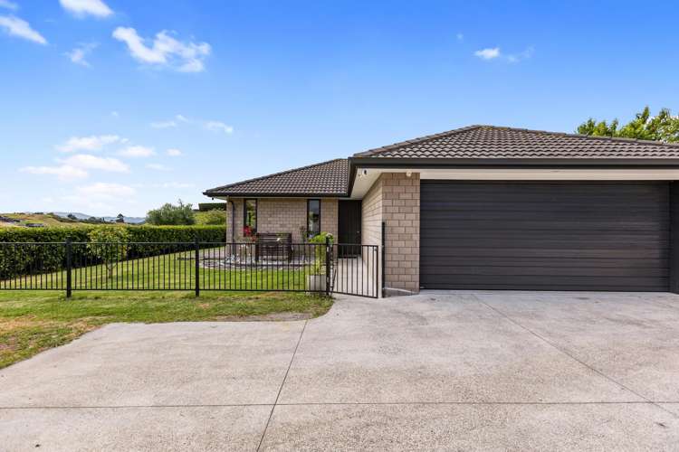 8 Ballintoy Park Drive Welcome Bay_15