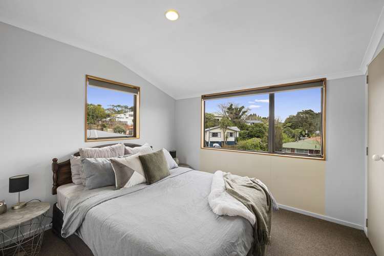 33 Beaumont Crescent Frankleigh Park_10
