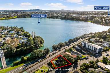 1 & 2 /42 Church Crescent_1