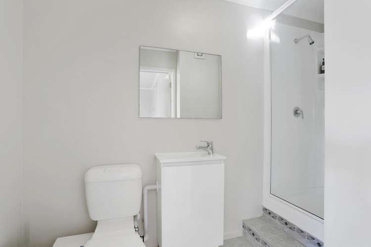 56 Paewai Road Glen Eden_24