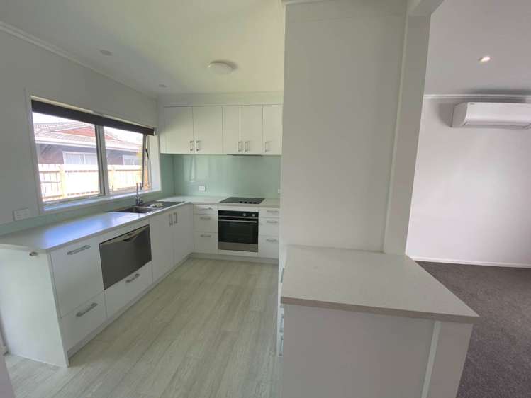 2/55 Shakespeare Road Milford_6