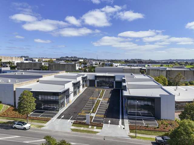 8/11 Triton Drive Albany_2