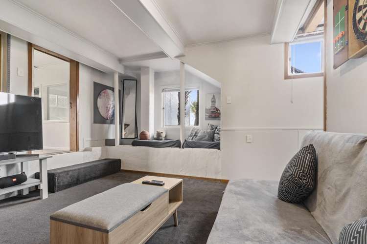 19 Kashmir Road Glen Eden_13