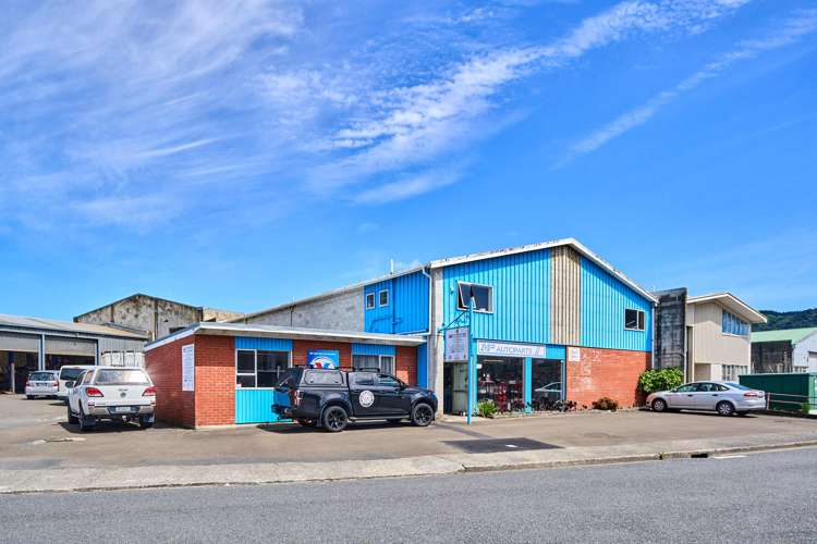 28 Montgomery Crescent_0