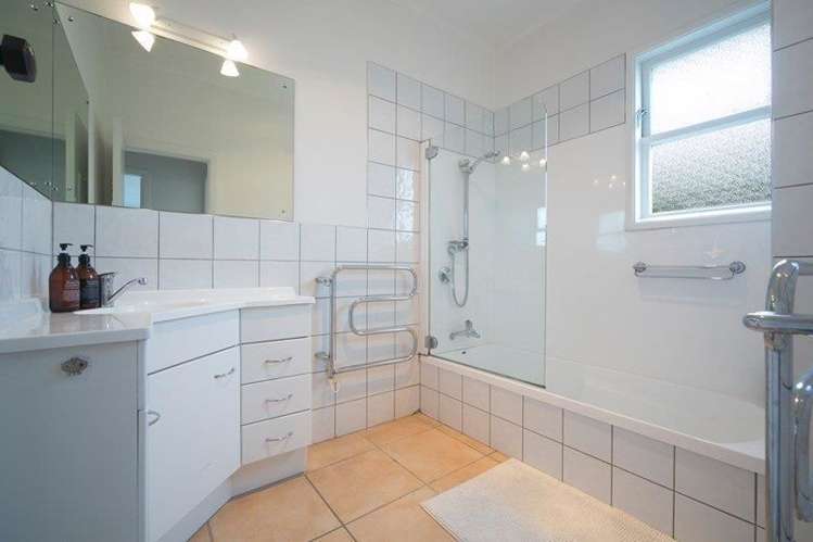 225 Titirangi Road Titirangi_8