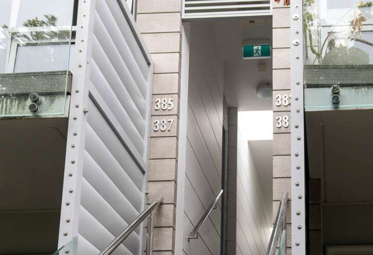 385 Murphys Road Flat Bush_13