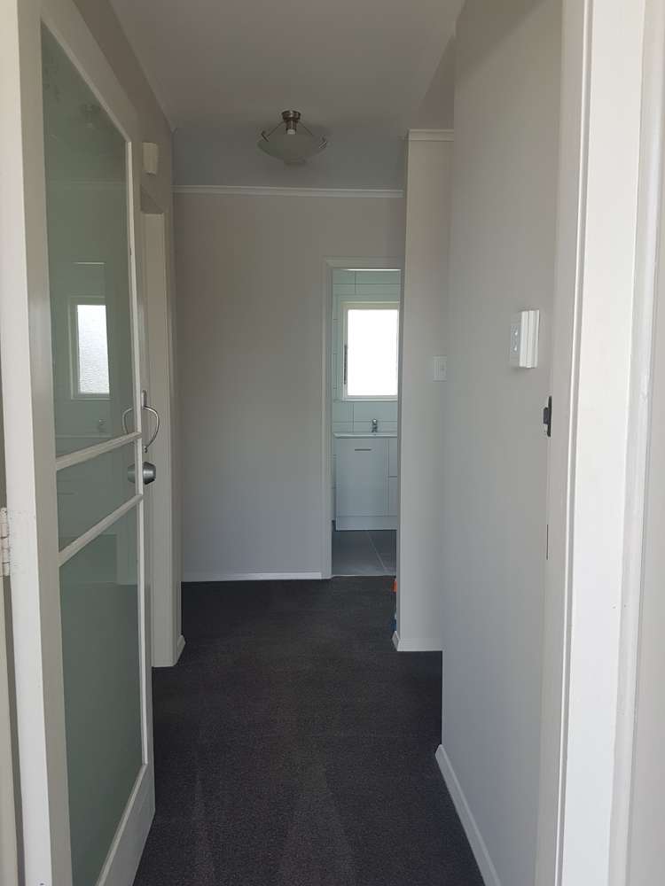 39 Sutton Crescent Papakura_11