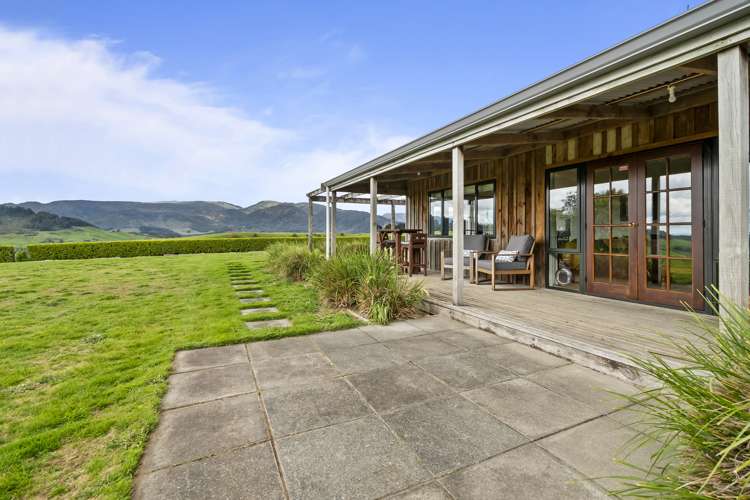 451 Table Flat Road Apiti_12