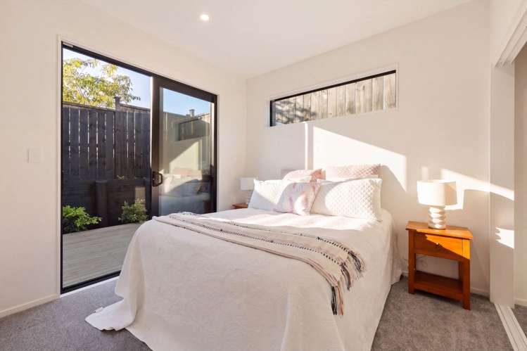 13C Meadway Sunnyhills_22