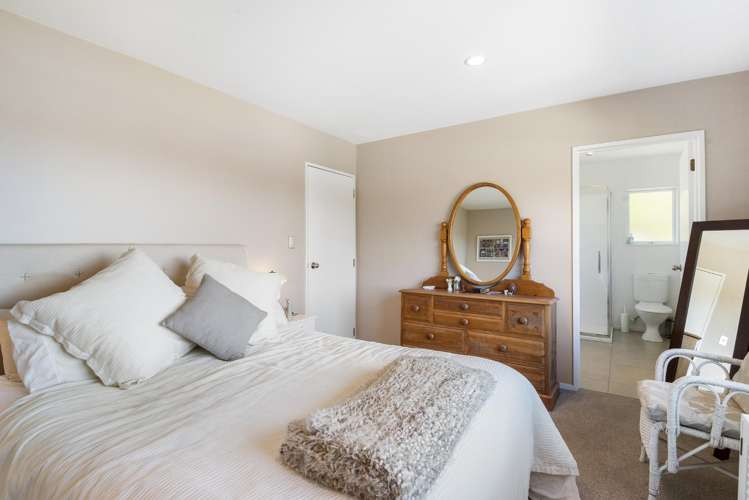 3/62a Lynden Avenue Hillcrest_11