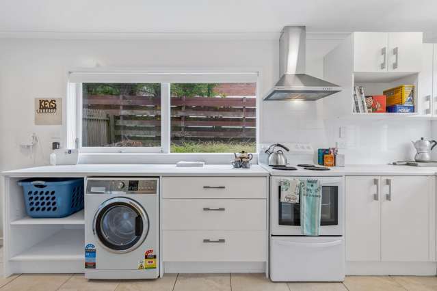 24A Holdaway Avenue Northcote_2