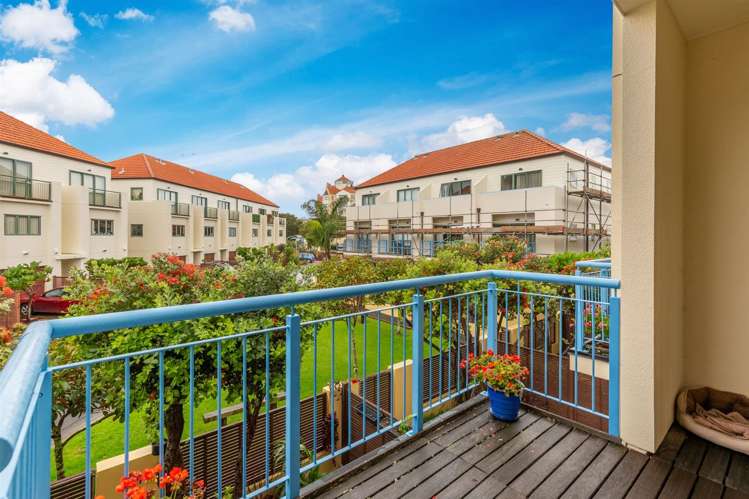 54 Waterside Crescent Gulf Harbour_14