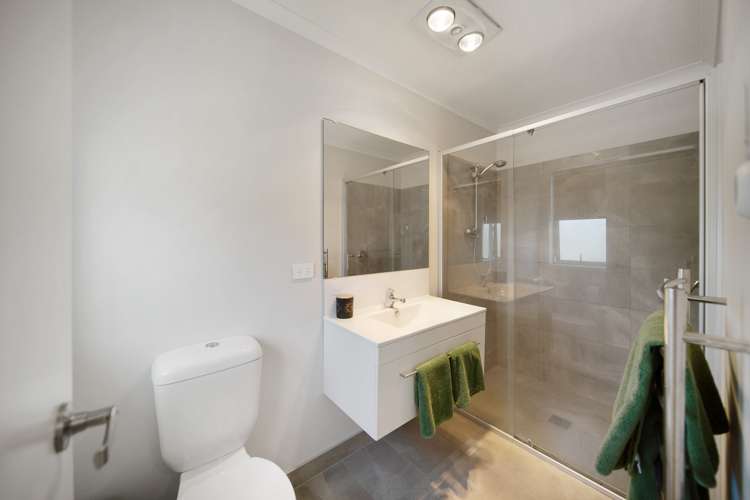 9b Cross Street Drury_12