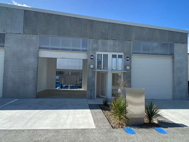 8/49 Bouverie Street Lower Hutt_4