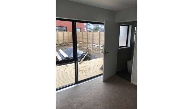 5 Meritage Lane Te Atatu South_4