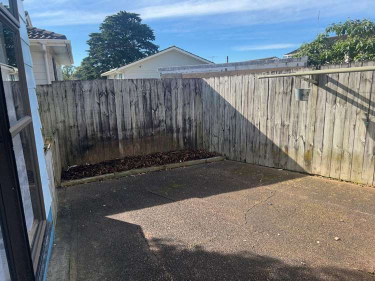 12 Edwin Freeman Place Ranui_19