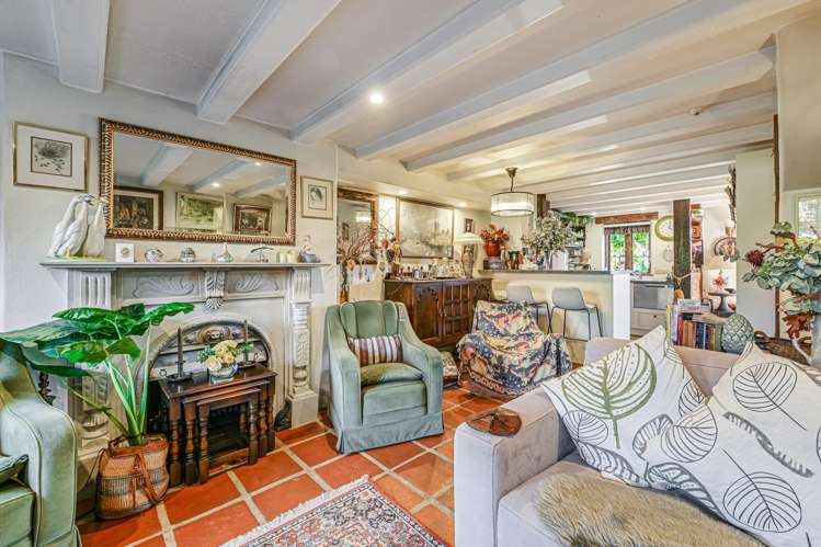 4/6 Quiet Woman Way Monaco_7