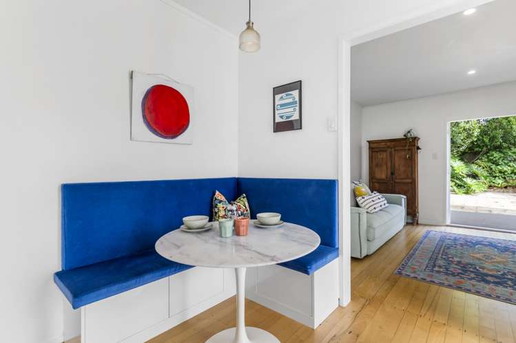 2/23 Seaview Avenue Northcote_3