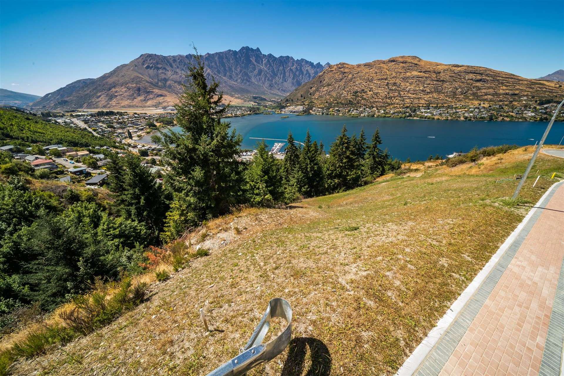 44 Angelo Drive Queenstown Hill_0