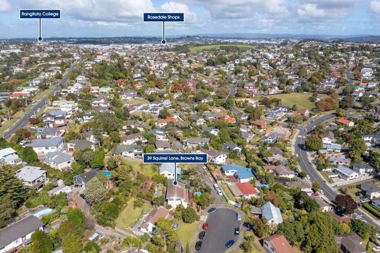 39 Squirrel Lane Browns Bay_26