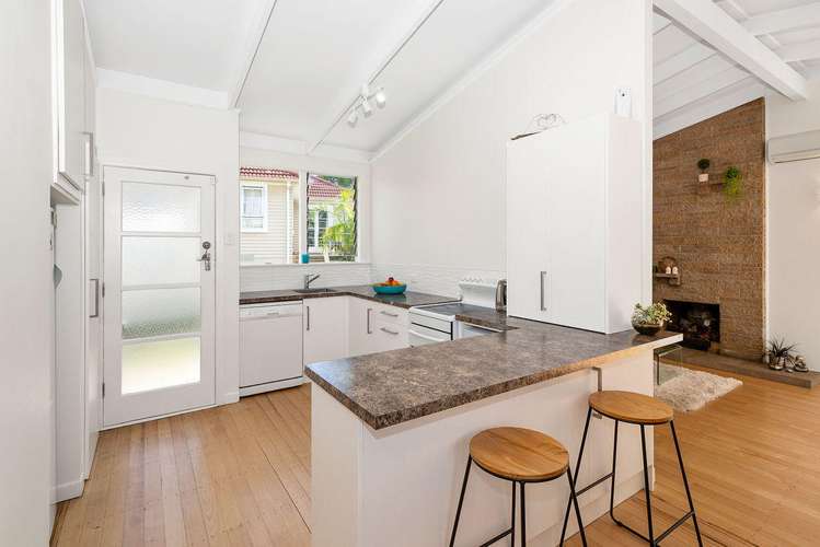 11 Tiroroa Avenue Te Atatu South_9