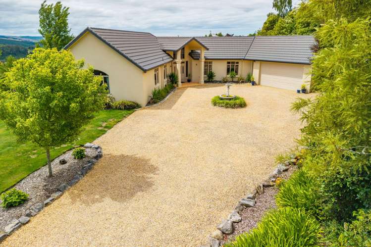 96 Totara View Road Wakefield_3