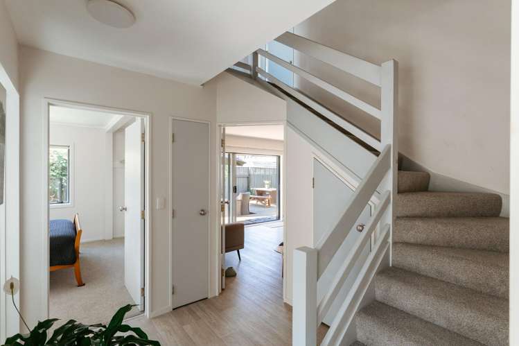 146B Windsor Road Bellevue_18