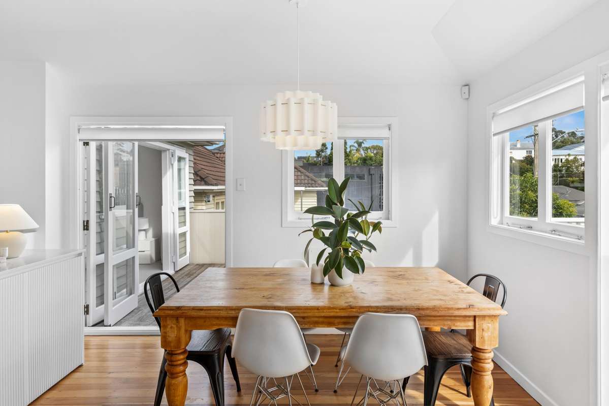 10 Larchwood Avenue_2