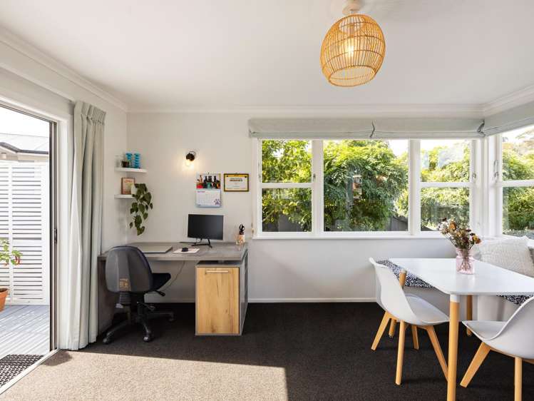 14 Manapouri Place Glenview_8