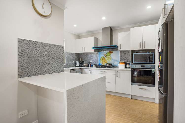 208a New Windsor Road New Windsor_5