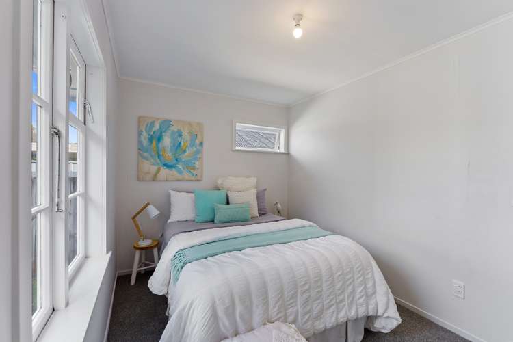 5 Parakai Street Paraparaumu_13