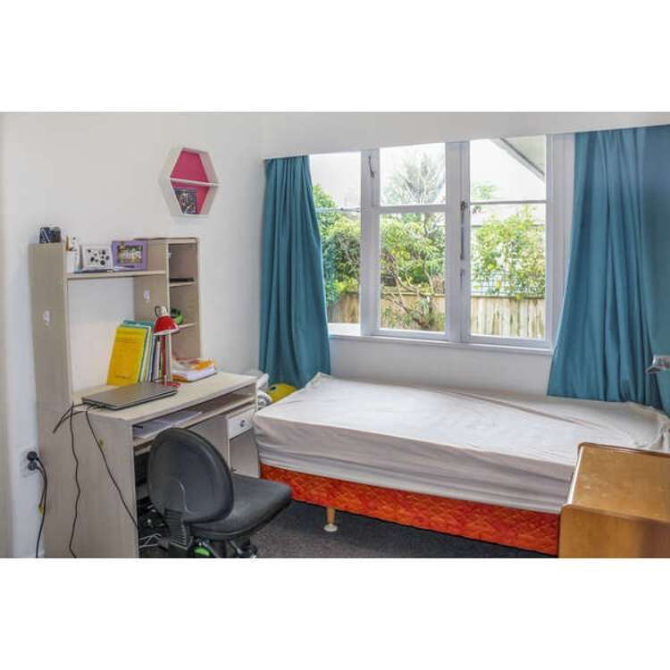 25 Waterloo Crescent 2138_4