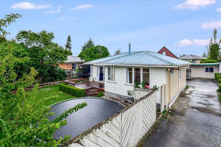 8 Fenwick Crescent Hillcrest_17