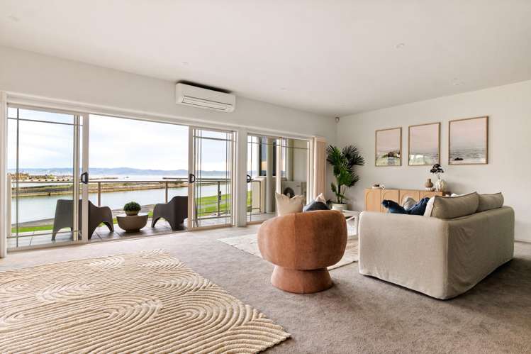 21/100 Customhouse Street Gisborne_12