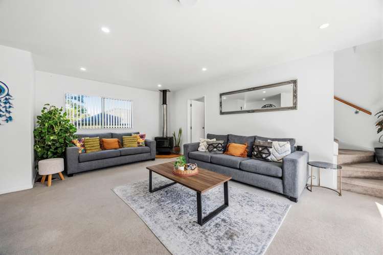 1/42 Noeleen Street Glenfield_2