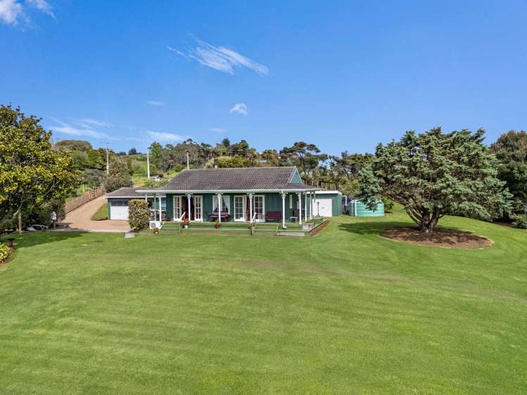 5 McLeod Road South Head Helensville_3