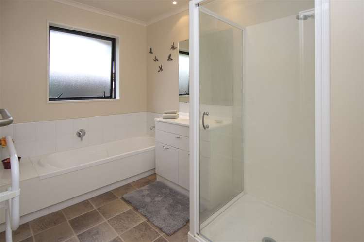 4 Hillview Place Amberley_13