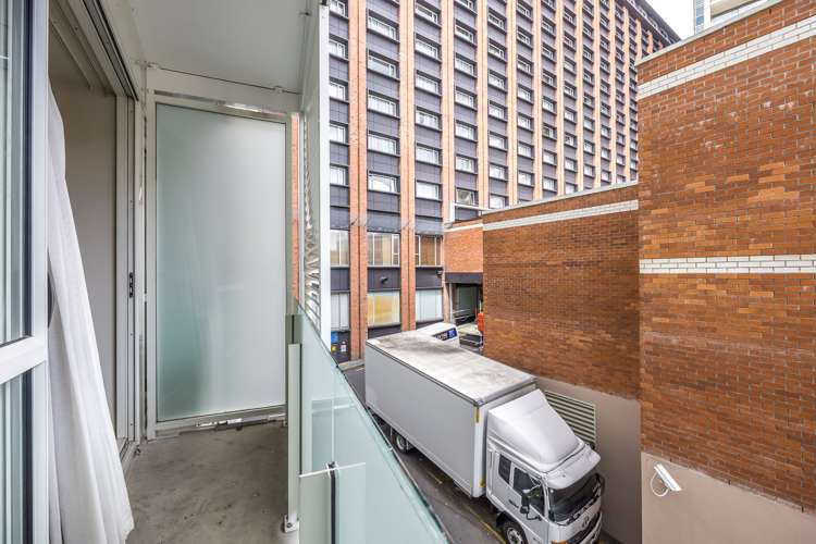 710/10 Waterloo Quadrant Auckland Central_10