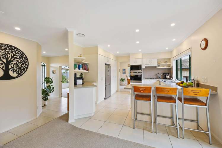 8 Amesbury Rise Henderson_10