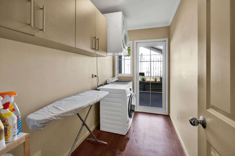 51 Shelter Grove Frankleigh Park_16