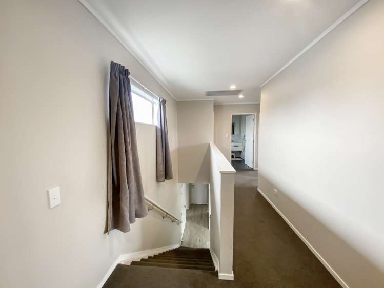 47 Kelman Road Kelston_9