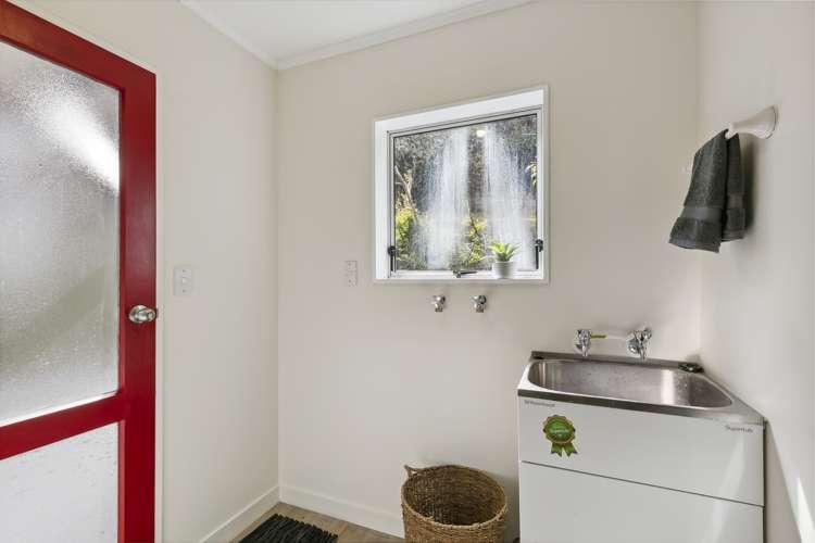 11 Tralee Place Johnsonville_12