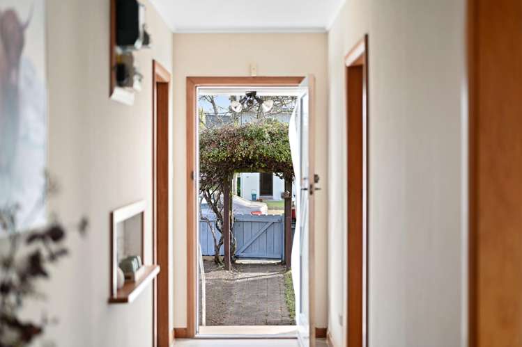 172 Nixon Street Hamilton East_6