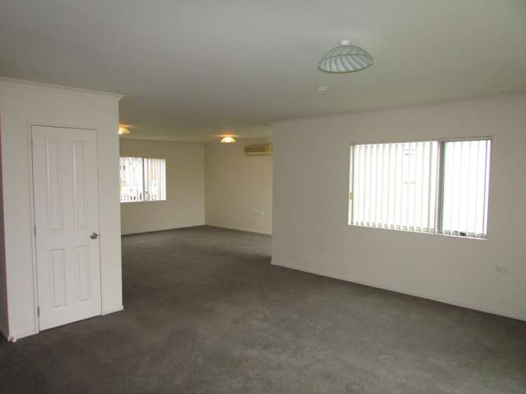 20 Rene Way Huntington_5