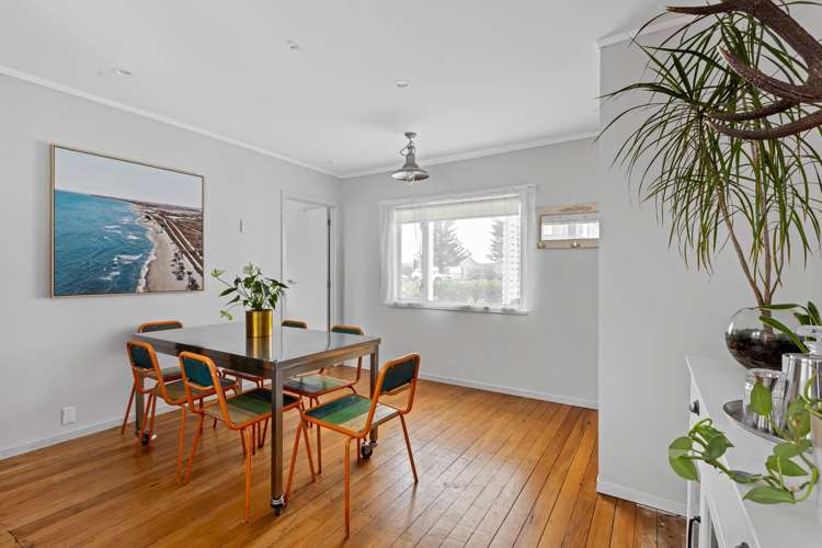 1/212 Centreway Road Orewa_8
