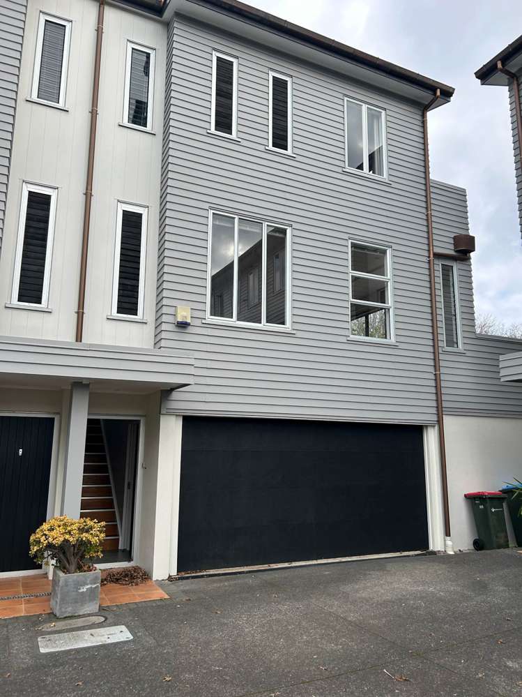 6B Carlton Gore Road_0