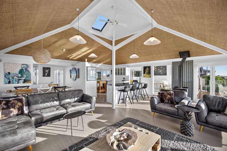 167c Rocking Horse Road Southshore_5